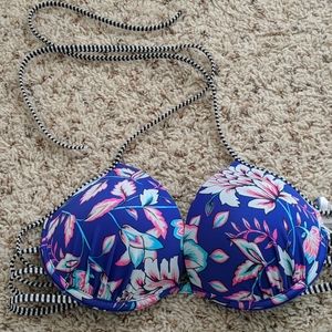 Shade and shore 36b padded swim top